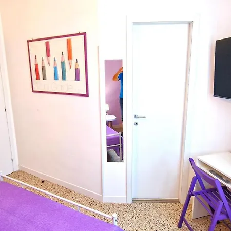 Guest house Cecilia House 4*