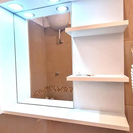 Cecilia House 4* Rome