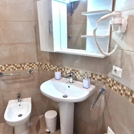 Guest house Cecilia House