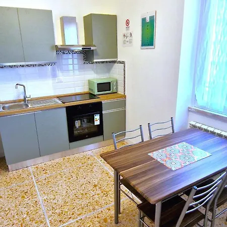 Cecilia House Gasthuis Rome