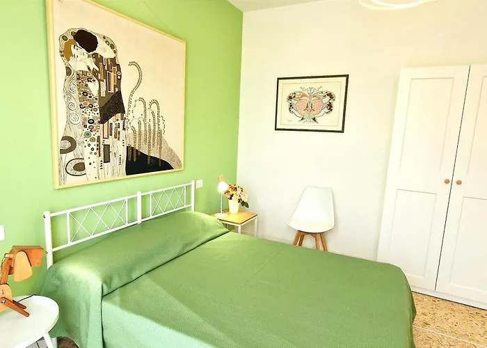 Cecilia House 招待所