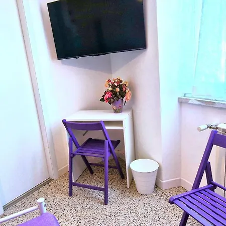 Cecilia House Affittacamere *