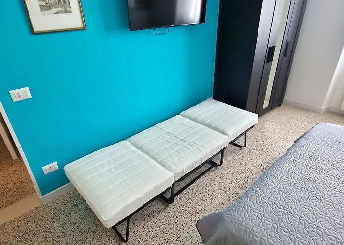 Cecilia House بيت ضيافة 4*