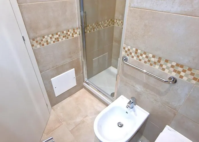Casa de hóspedes Cecilia House 4*